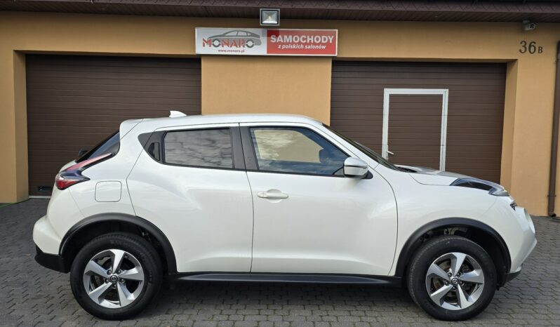 Nissan Juke ACENTA 1.6 Benzyna 112KM Biała Perła Salon Polska Serwisowany FV 23% full